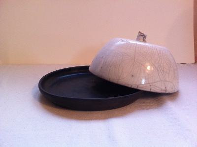  Cloche: Cuisson Raku - Assiette : émail noir

